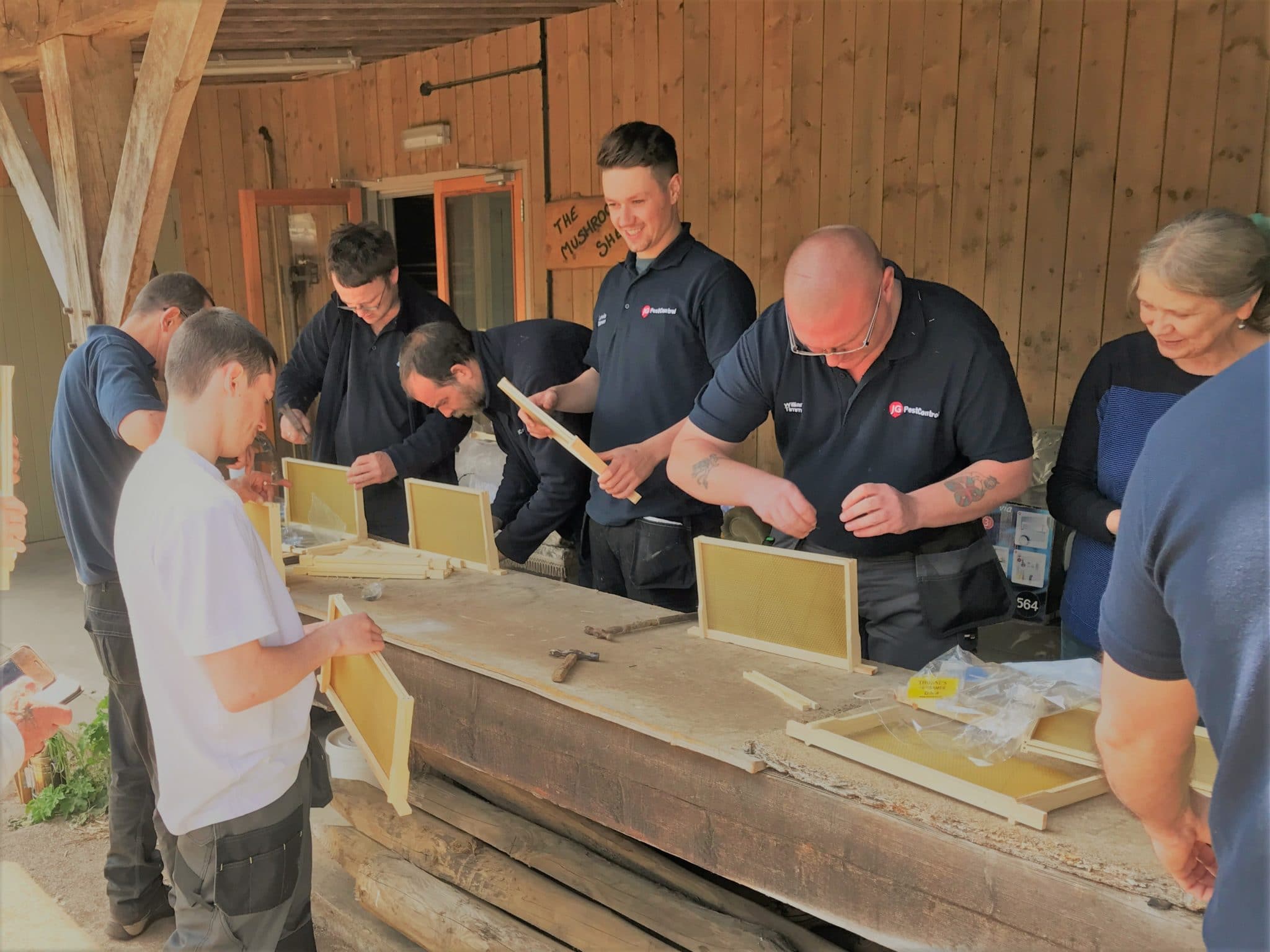 Bee hive construction